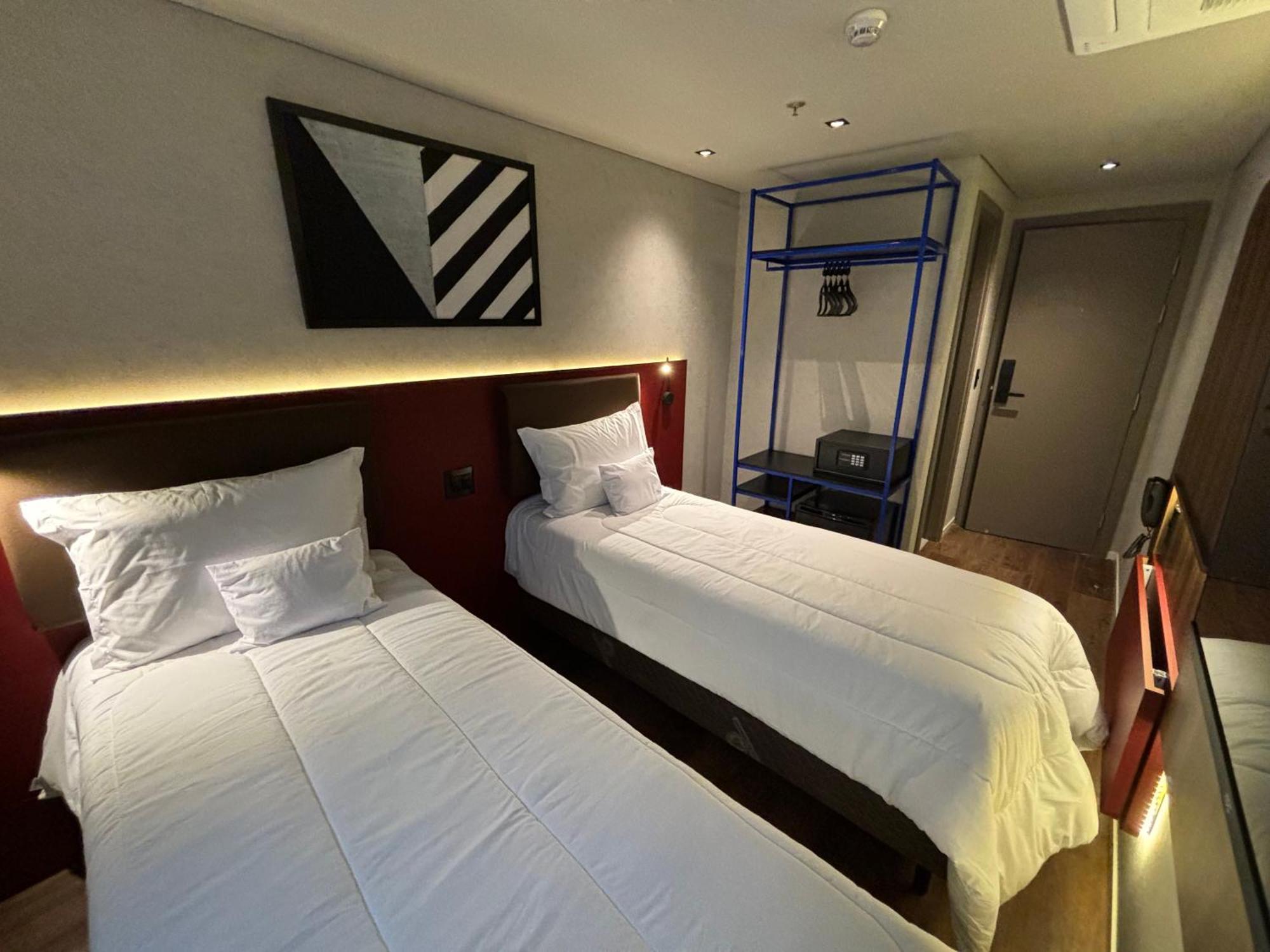 Hotel Golden Tower Express Nacoes Unidas By Fenix